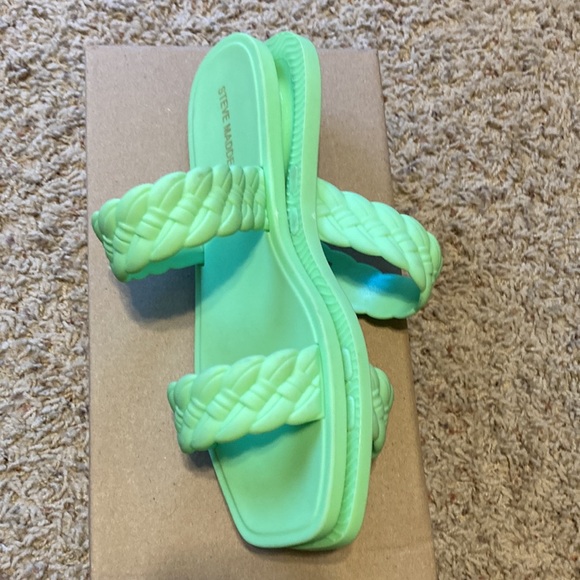 NWT Steve Madden Bohemia sandals slides womens sz 9 Lime Green New Shoes Jelly - Picture 8 of 11